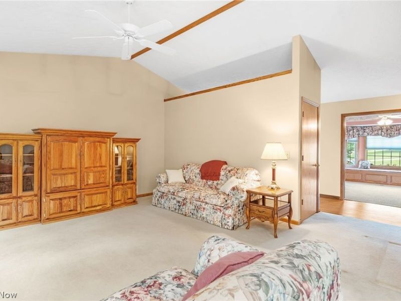 1000 Park Village Drive, Louisville, OH 44641 Photo 12