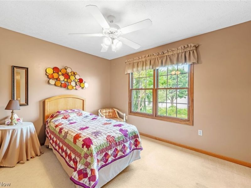 1000 Park Village Drive, Louisville, OH 44641 Photo 20