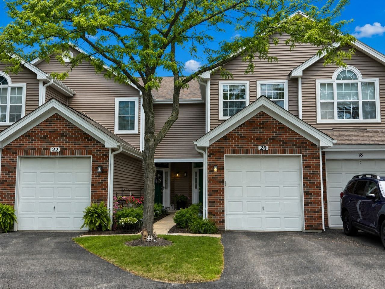 20 Arbordale Court, Algonquin, IL 60102