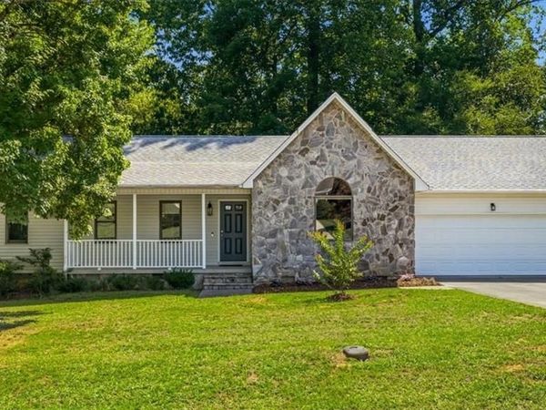 611 Rockwood Drive , Graham, NC 27253