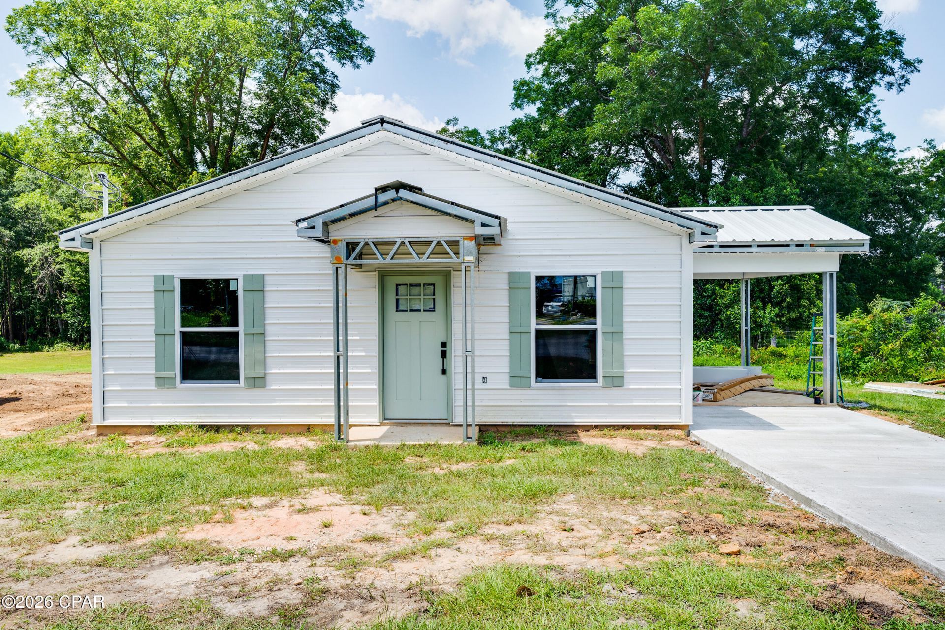 1030 Pelham Avenue , Graceville, FL 32440 Main Photo