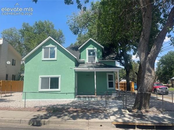 2402 W Uintah Street, Colorado Springs, CO 80904