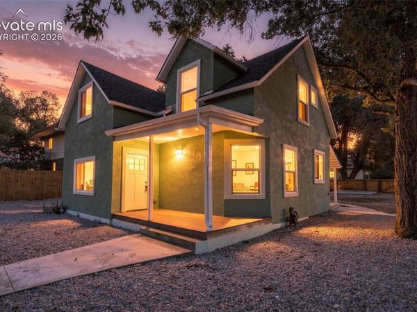 2402 W Uintah Street, Colorado Springs, CO 80904