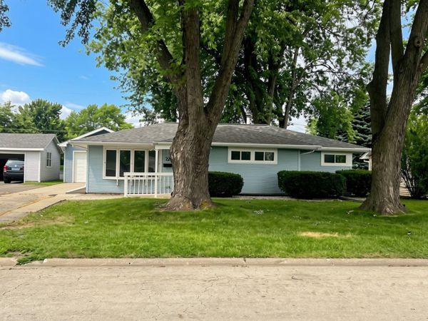 22 Jordan Drive, Bourbonnais, IL 60914