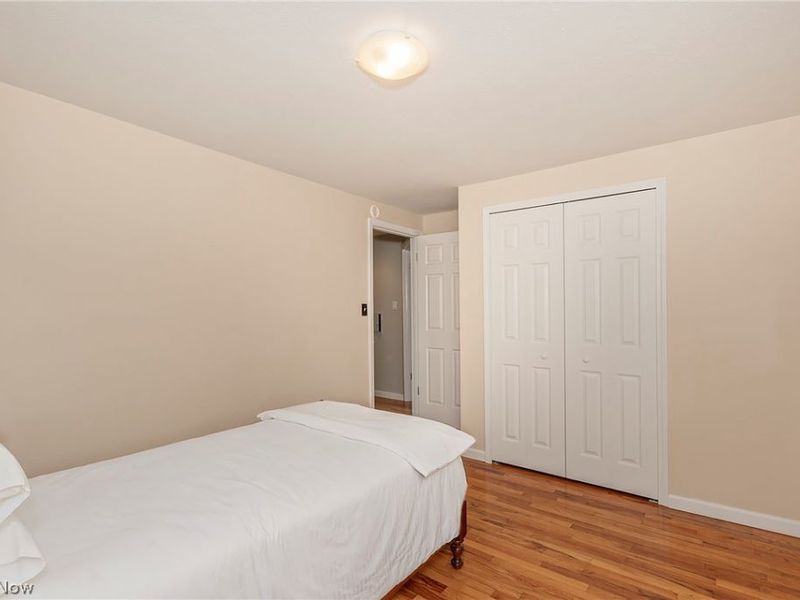 1300 Giesse Drive, Mayfield Heights, OH 44124 Photo 30