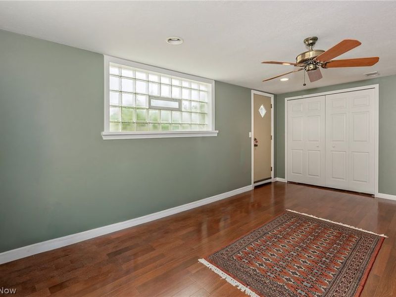1300 Giesse Drive, Mayfield Heights, OH 44124 Photo 32