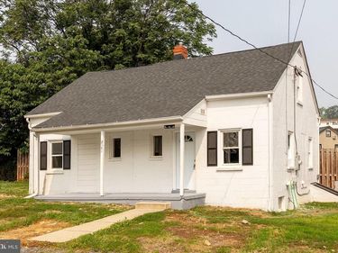 2141 VALLEY AVENUE, WINCHESTER, VA 22601