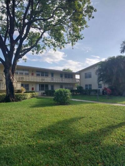 361 Windsor P, West Palm Beach, FL 33417 Photo