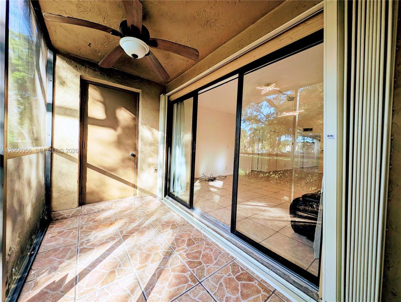 310 Lakeview Dr, Unit 105, Weston, FL 33326 Photo
