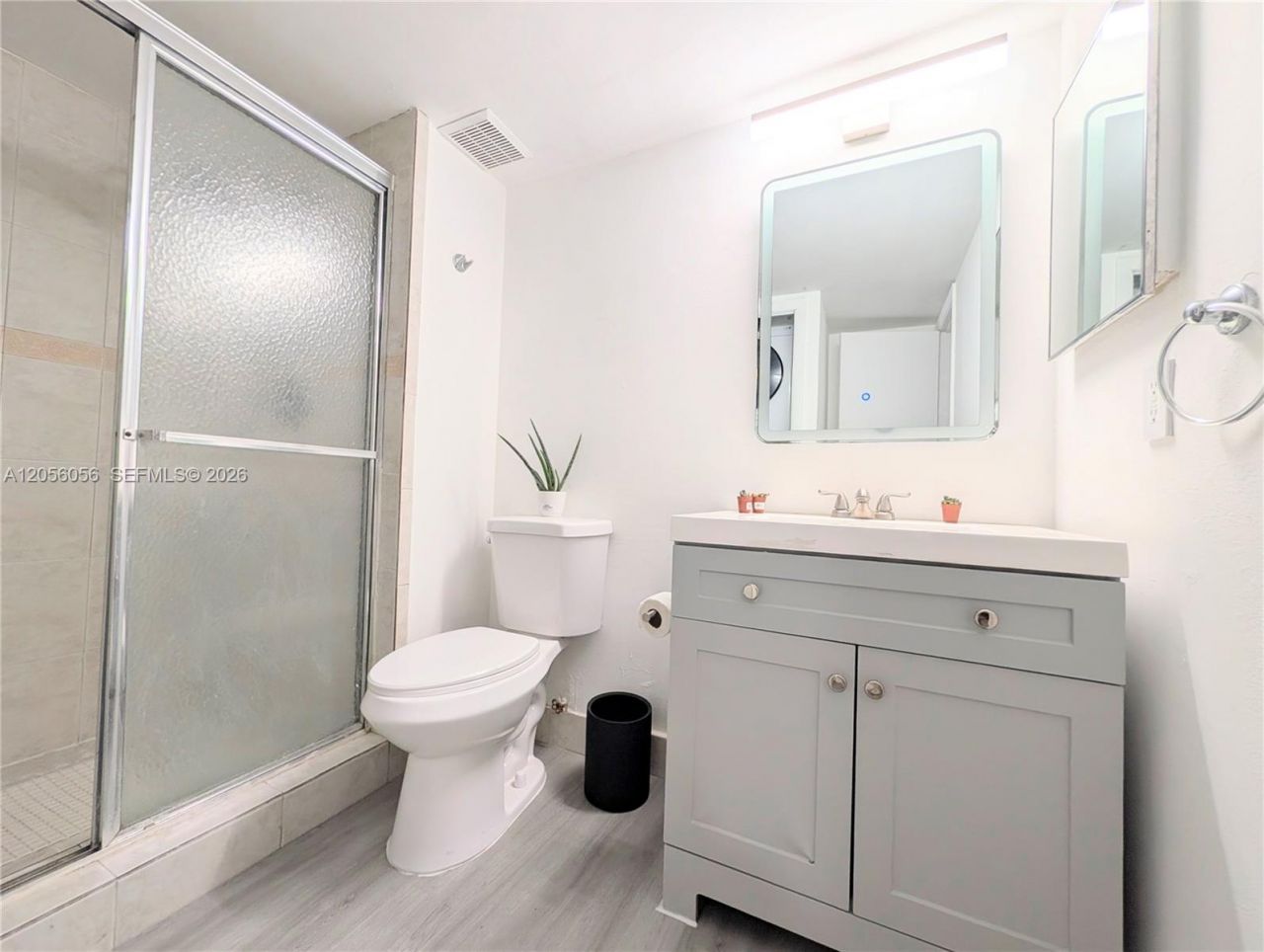 310 Lakeview Dr, Unit 105, Weston, FL 33326 Photo