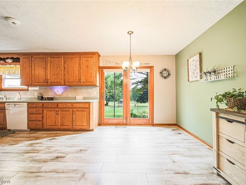 14104 Nussbaum Road, Dalton, OH 44618 Photo 17