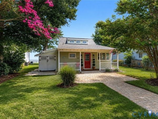 450 Cottage Row, Tappahannock, VA 22560