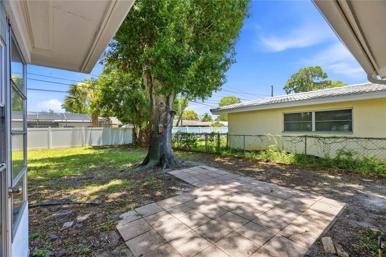 2437 Rutland Lane, Clearwater, FL 33763 Photo
