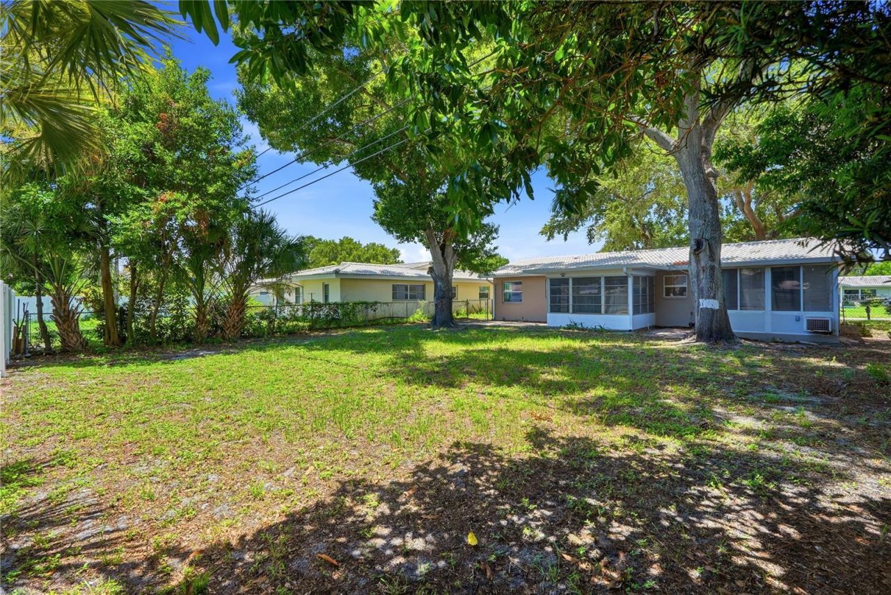 2437 Rutland Lane, Clearwater, FL 33763 Photo