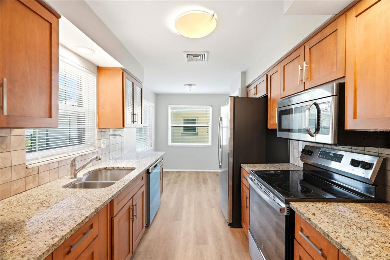 2437 Rutland Lane, Clearwater, FL 33763 Photo