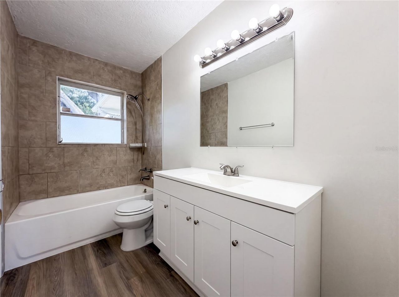 1516 2nd Avenue E, Bradenton, FL 34208 Photo
