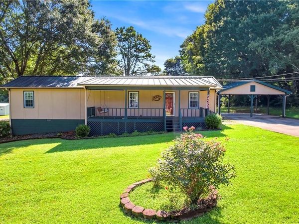 152 Hunters Lane, Powder Springs, GA 30127
