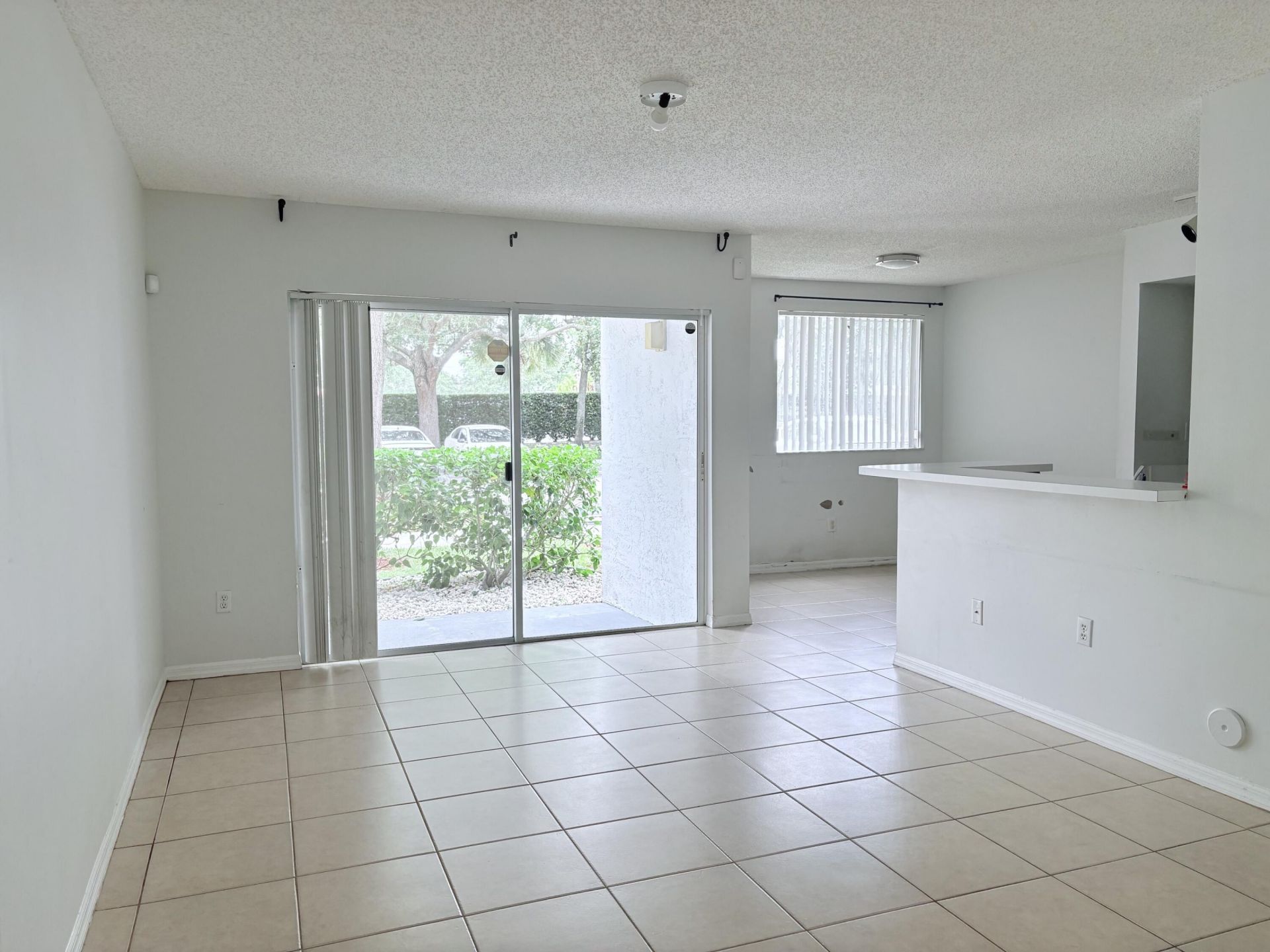 2640 S University Drive S, Unit 127, Davie, FL 33328 Photo