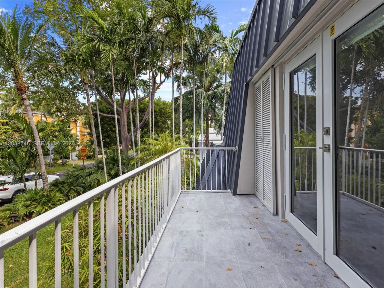 651 S Mashta Dr , Unit 651, Key Biscayne, FL 33149 Photo
