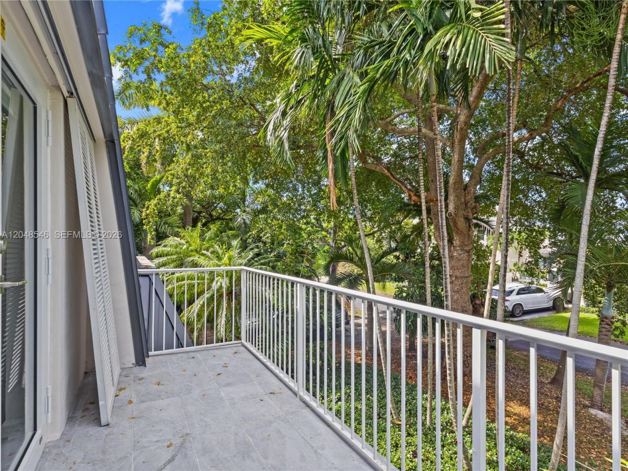 651 S Mashta Dr , Unit 651, Key Biscayne, FL 33149 Photo