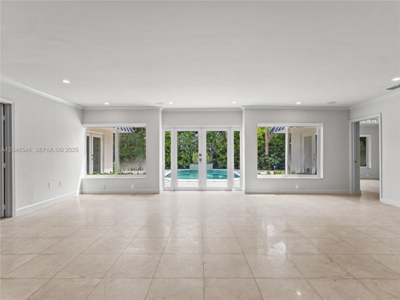 651 S Mashta Dr , Unit 651, Key Biscayne, FL 33149 Photo