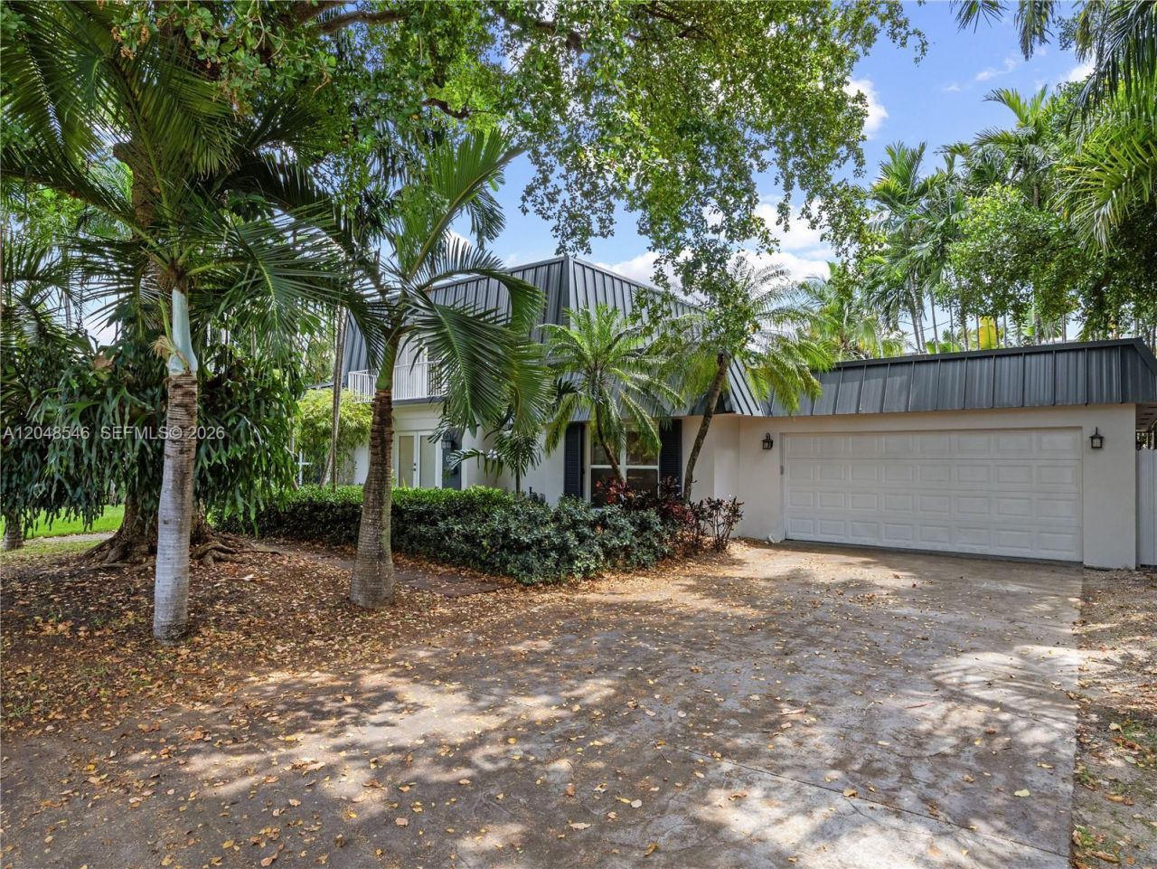 651 S Mashta Dr , Unit 651, Key Biscayne, FL 33149 Photo