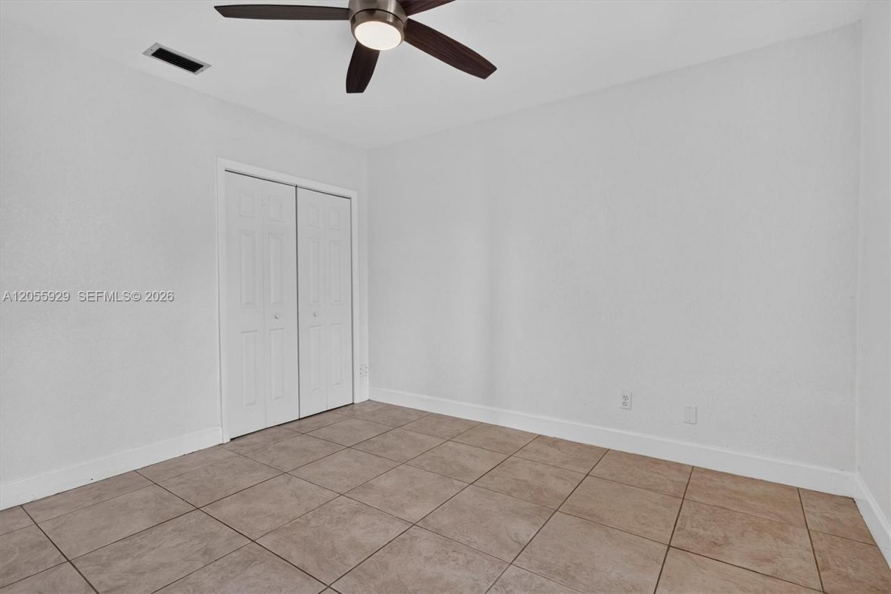 8220 SW 152nd St, Palmetto Bay, FL 33157 Photo