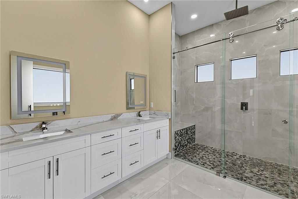 455 SE 17th Ave, Cape Coral, FL 33990 Photo