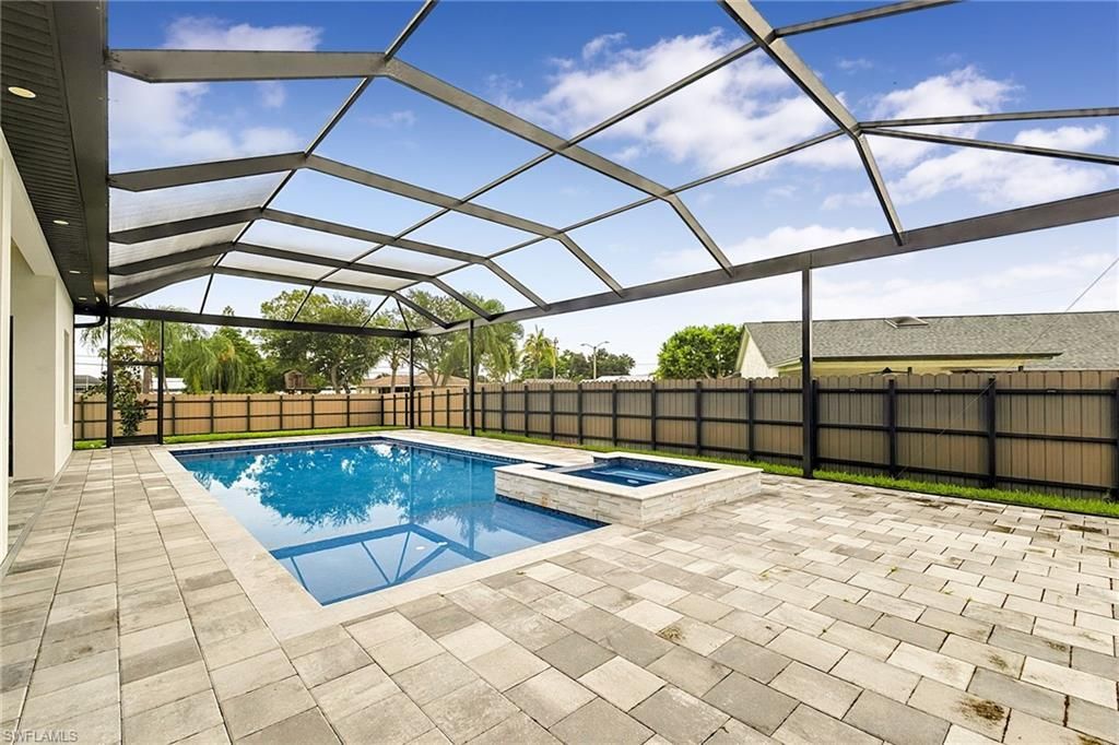 455 SE 17th Ave, Cape Coral, FL 33990 Photo