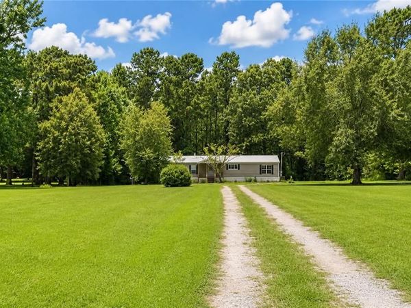 310 BARRON CHAPEL Road, Pineville, LA 71360