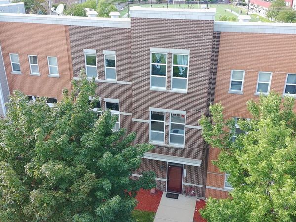 5350 W Hanson Avenue , Chicago, IL 60639