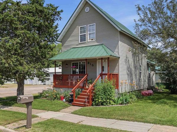 315 W DEPOT STREET, Marshfield, WI 54449