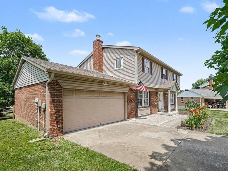 8 Suffolk Court, Fairfield, OH 45014 Photo 3