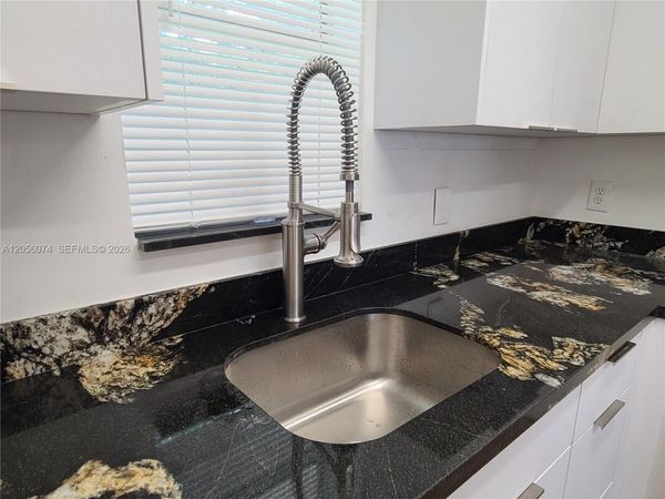 4165 SW 67th Ave , Unit 112B, Davie, FL 33314