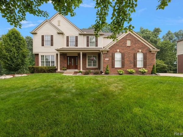 1885 Avon Glen Lane, Orion Twp, MI 48360
