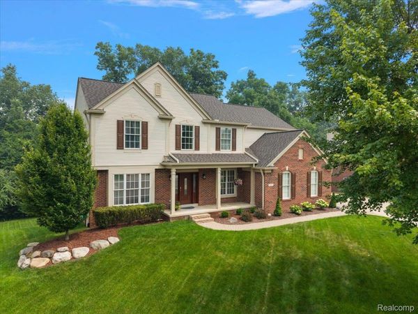 1885 Avon Glen Lane, Orion Township, Mi 48360