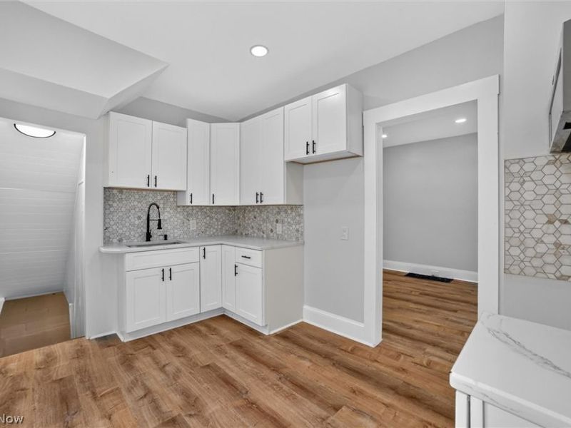 3063 W 103rd Street, Cleveland, OH 44111 Photo 10
