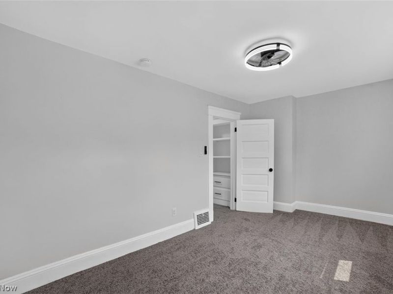 3063 W 103rd Street, Cleveland, OH 44111 Photo 16