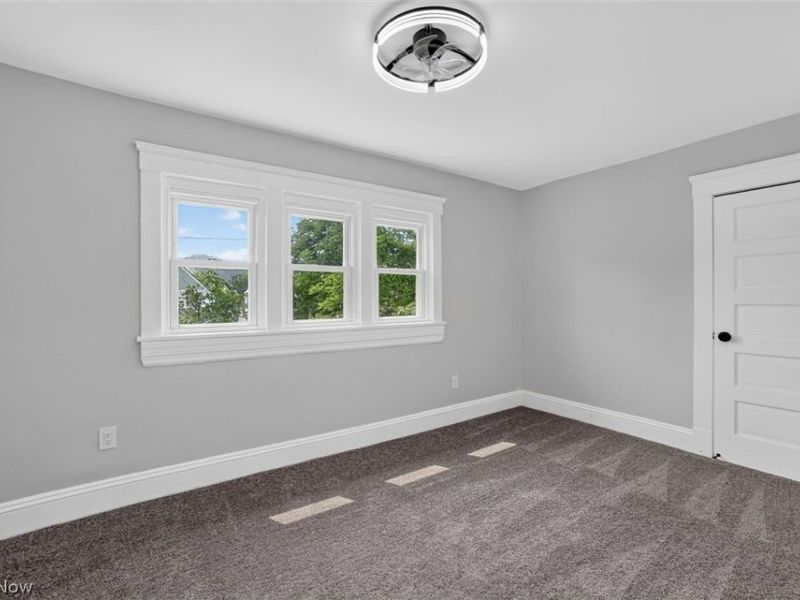 3063 W 103rd Street, Cleveland, OH 44111 Photo 17