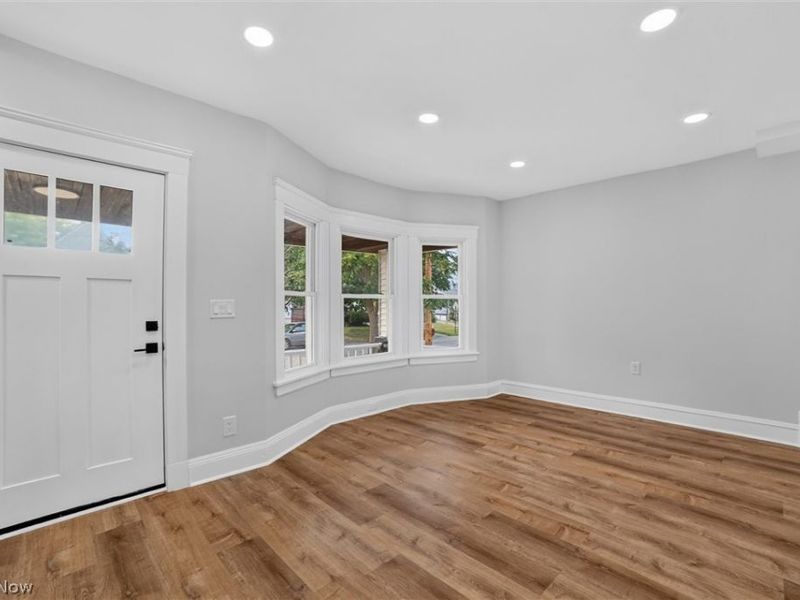 3063 W 103rd Street, Cleveland, OH 44111 Photo 4