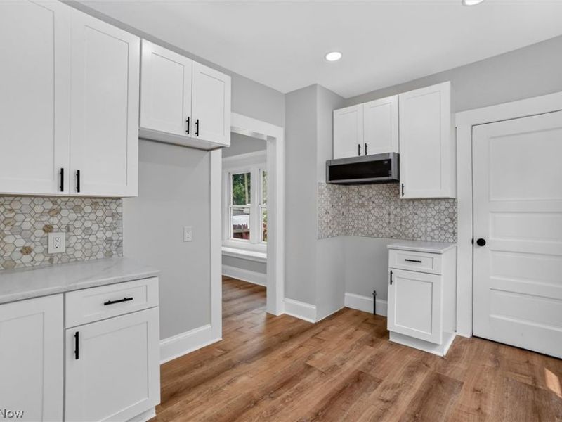 3063 W 103rd Street, Cleveland, OH 44111 Photo 9