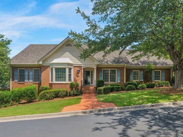 6 Downshire Lane, Decatur, GA 30033