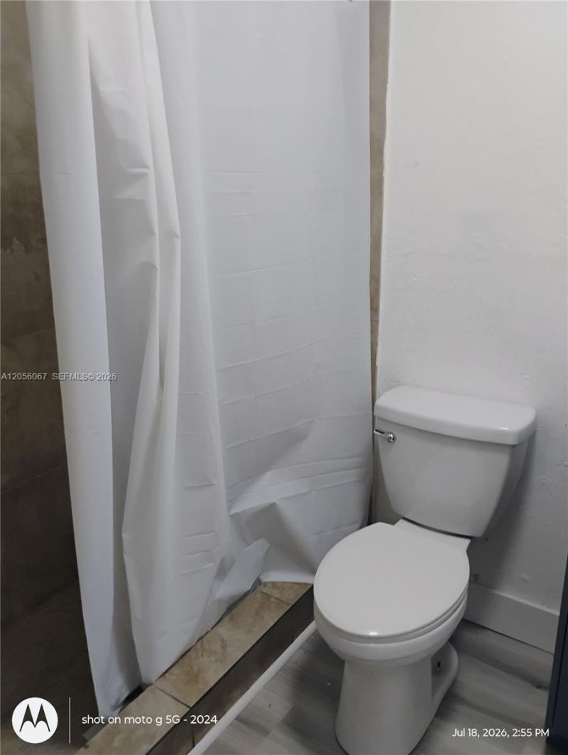 4321 W Hallandale Beach Blvd, Unit 1, Hollywood, FL 33023 Photo