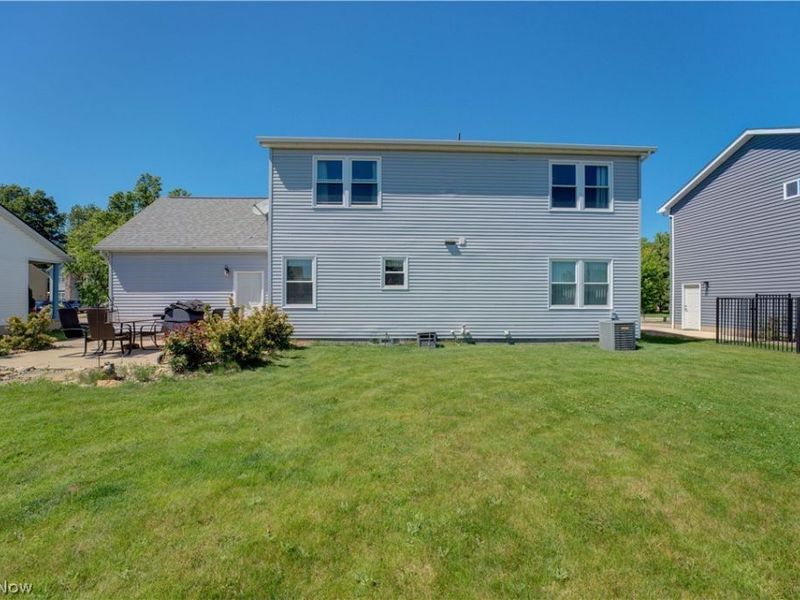 6008 Conneaut Light Drive, Vermilion, OH 44089 Photo 41