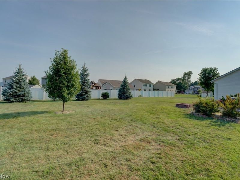6008 Conneaut Light Drive, Vermilion, OH 44089 Photo 44