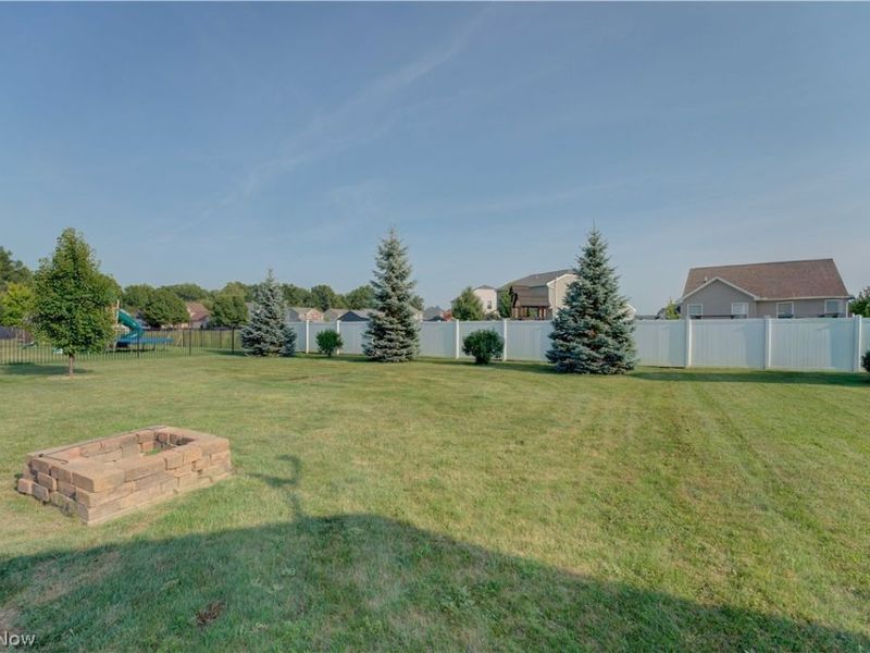 6008 Conneaut Light Drive, Vermilion, OH 44089 Photo 46