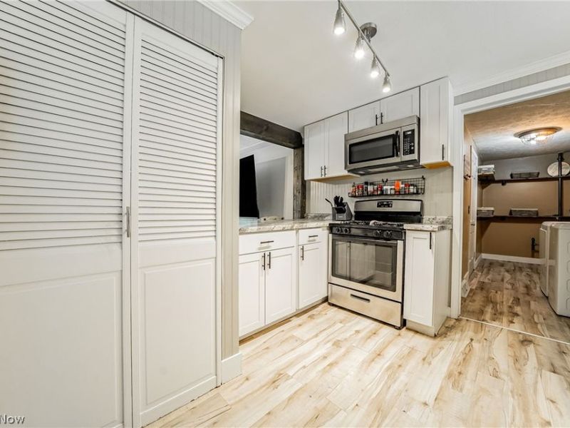 632 Irving Park Boulevard, Sheffield Lake, OH 44054 Photo 11