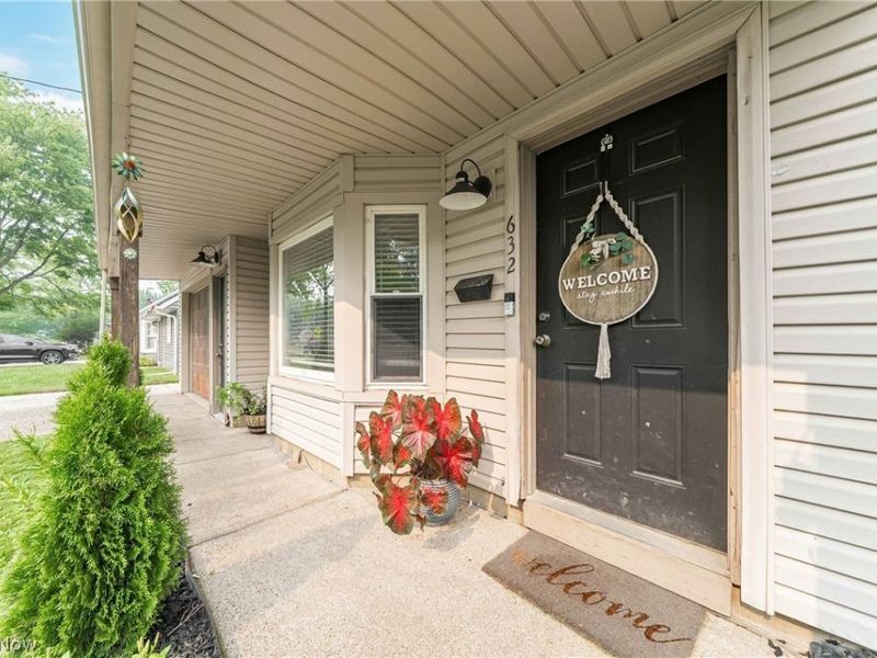 632 Irving Park Boulevard, Sheffield Lake, OH 44054 Photo 3