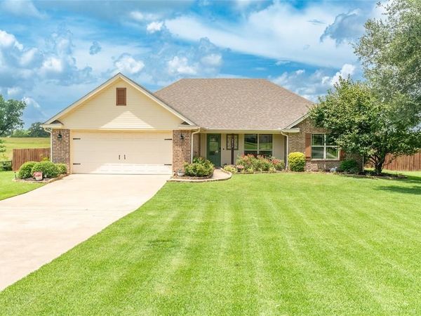 2039 Park Springs Road , Sulphur Springs, TX 75482
