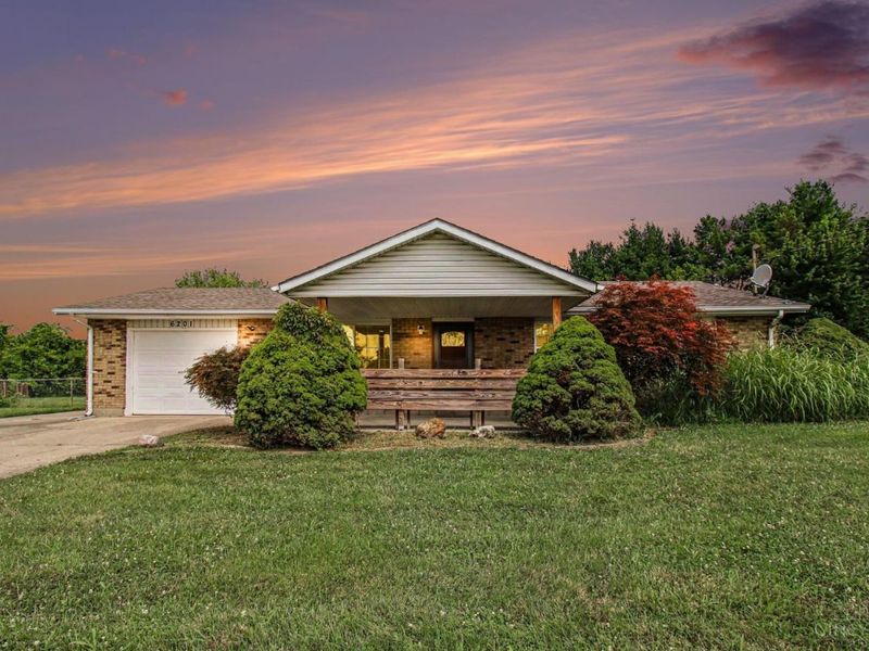 6201 Hollyberry Lane, Fairfield Twp, OH 45011 Photo 1